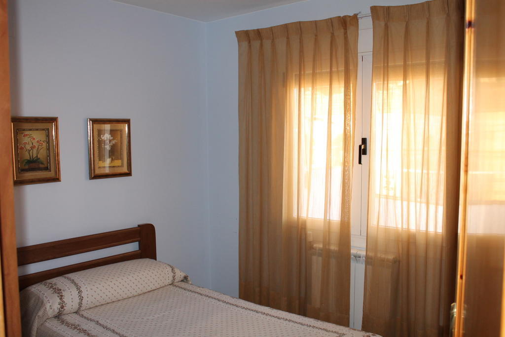 Villa Casa De La Virginia Valdealgorfa Zimmer foto